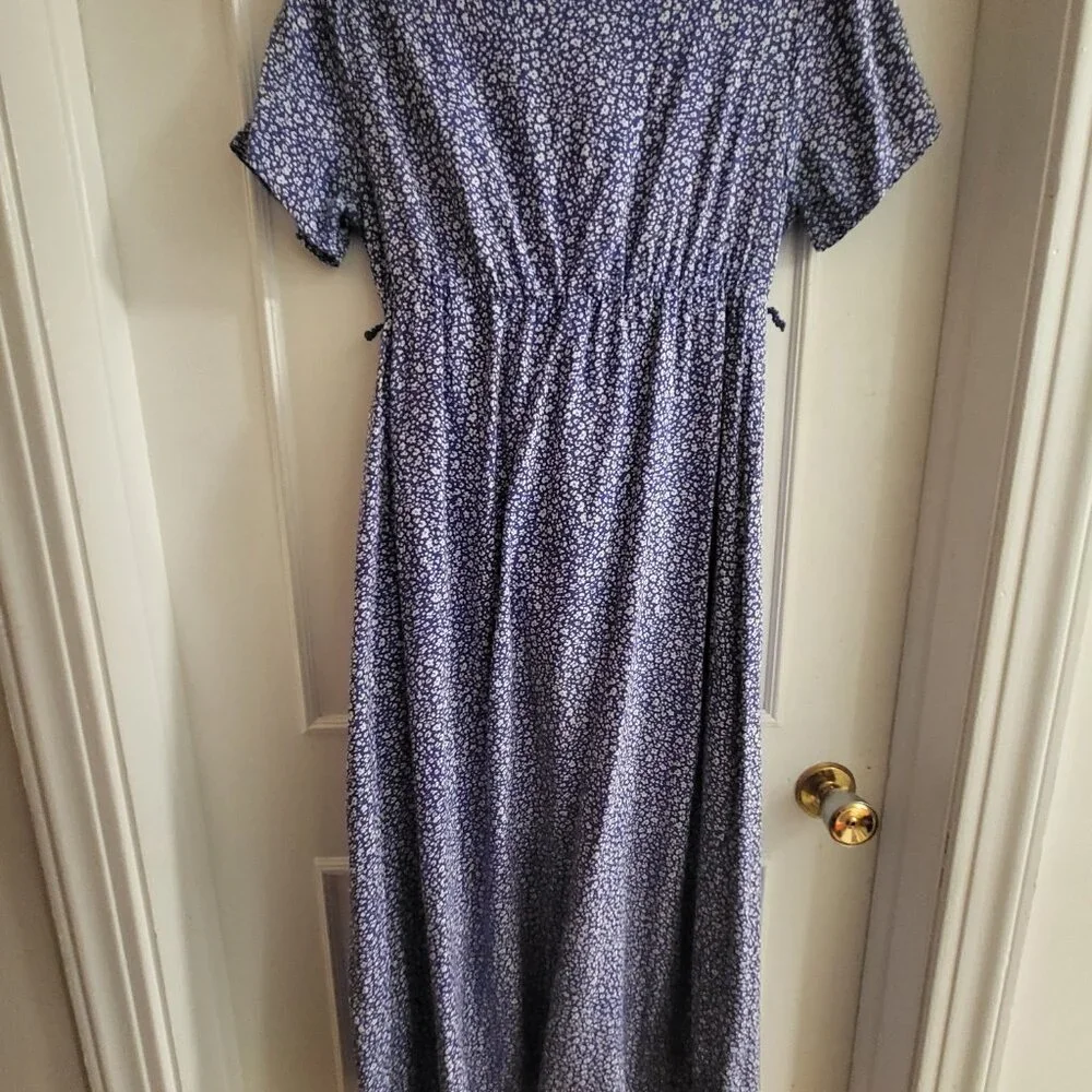 Twik by Simons | Blue & White Floral V-Neck Maxi Dress - Size M - Picture 3 of 5